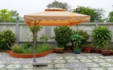 Dù lệch tâm vuông 2.5 mét có rèm