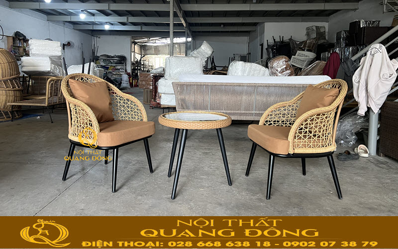 Mẫu ghế cà phê ngoài trời bền bỉ, tính thẩm mỹ cao