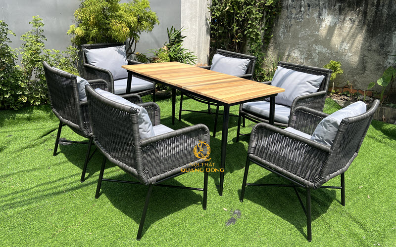 Bàn ghế mây nhựa được sản xuất tại Nội Thất Quang Đông