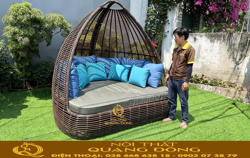 Giường tắm nắng mây nhựa sử dụng gam màu nhẹ nhàng