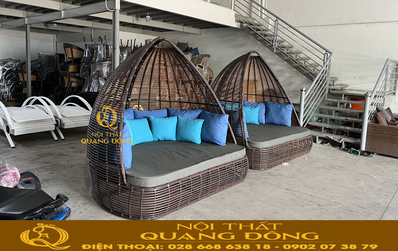 Mẫu giường tắm nắng với kích thước rộng, thoải mái khi sử dụng