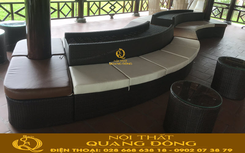 Sofa giả mây kiểu dáng dạng sóng mới lạ cho không gian rộng thoáng