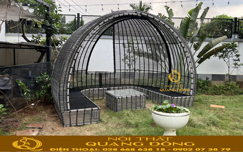 Sofa ngoài trời QD-740 sử dụng khung sườn bằng thép sơn tĩnh điện kết cấu chắc chắn