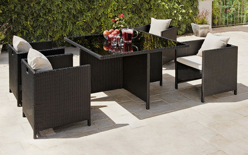 bộ bàn ghế giả mây với gam màu sang trọng